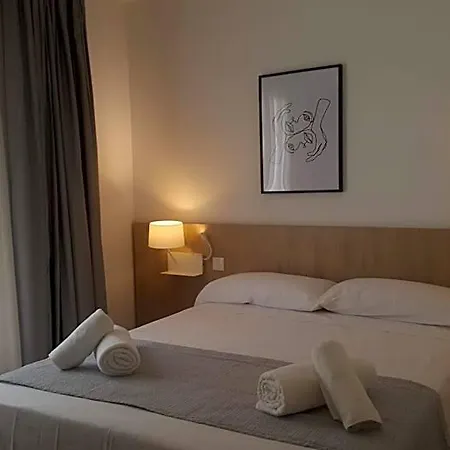 Victori Hotel 3*