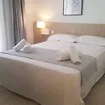 Victori Hotel 3*